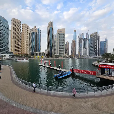 Cozy Studio - Dubai Marina - 5 Min To Beach And Metro Esterno foto